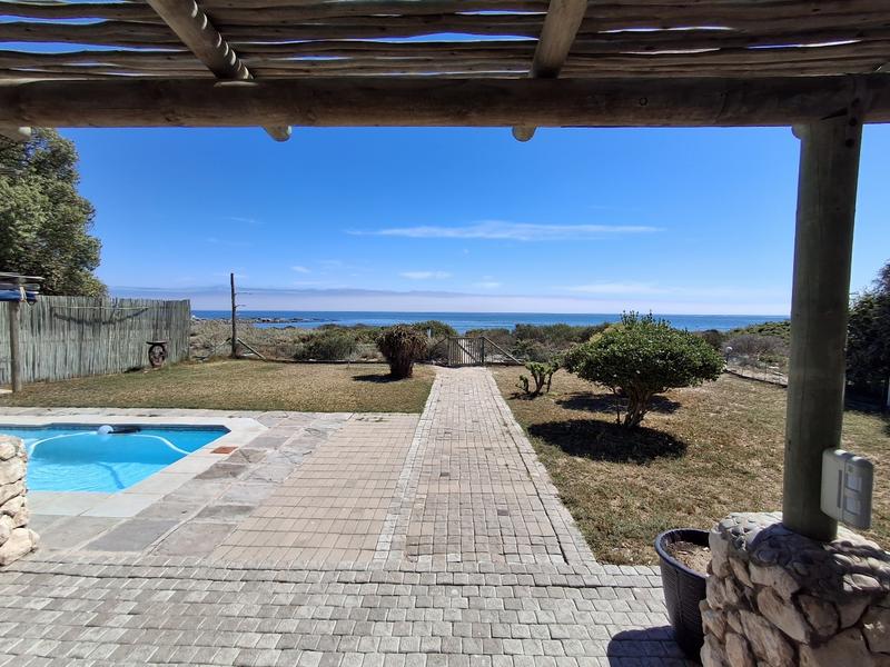 5 Bedroom Property for Sale in Duyker Eiland Western Cape